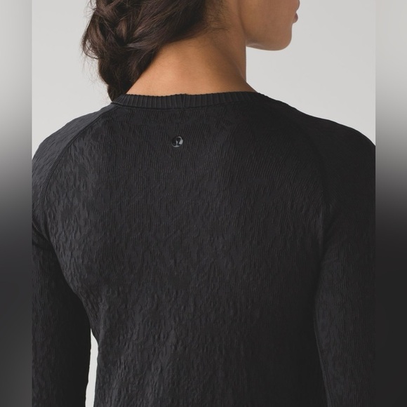 Lululemon Rest less Pullover 8 - Picture 3 of 7